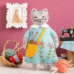 Corinne Lapierre Mrs Cat loves knitting kit